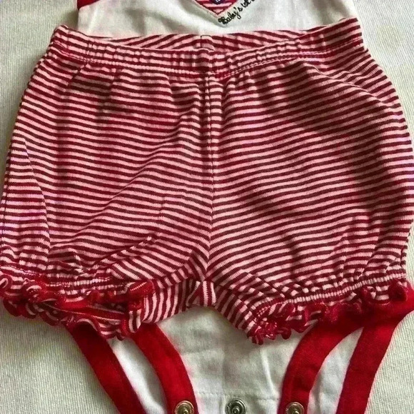 New Never worn Carter 3 months outfit. Babies first fourth. Bloomers & Onesie - Picture 4 of 4